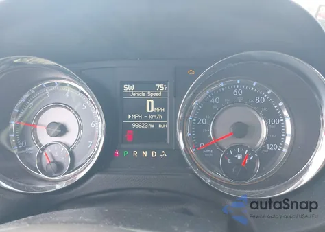 2016 Chrysler Town & Country Touring from USA, damaged, VIN 2C4RC1BG6GR128659